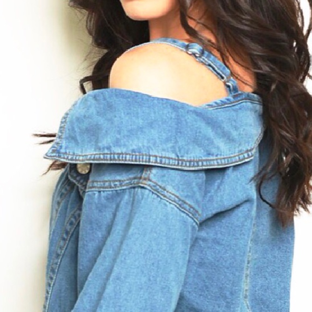 SWEATHEART OFF THE SHOULDER TOO DENIM JACKET - Picture 4 of 5
